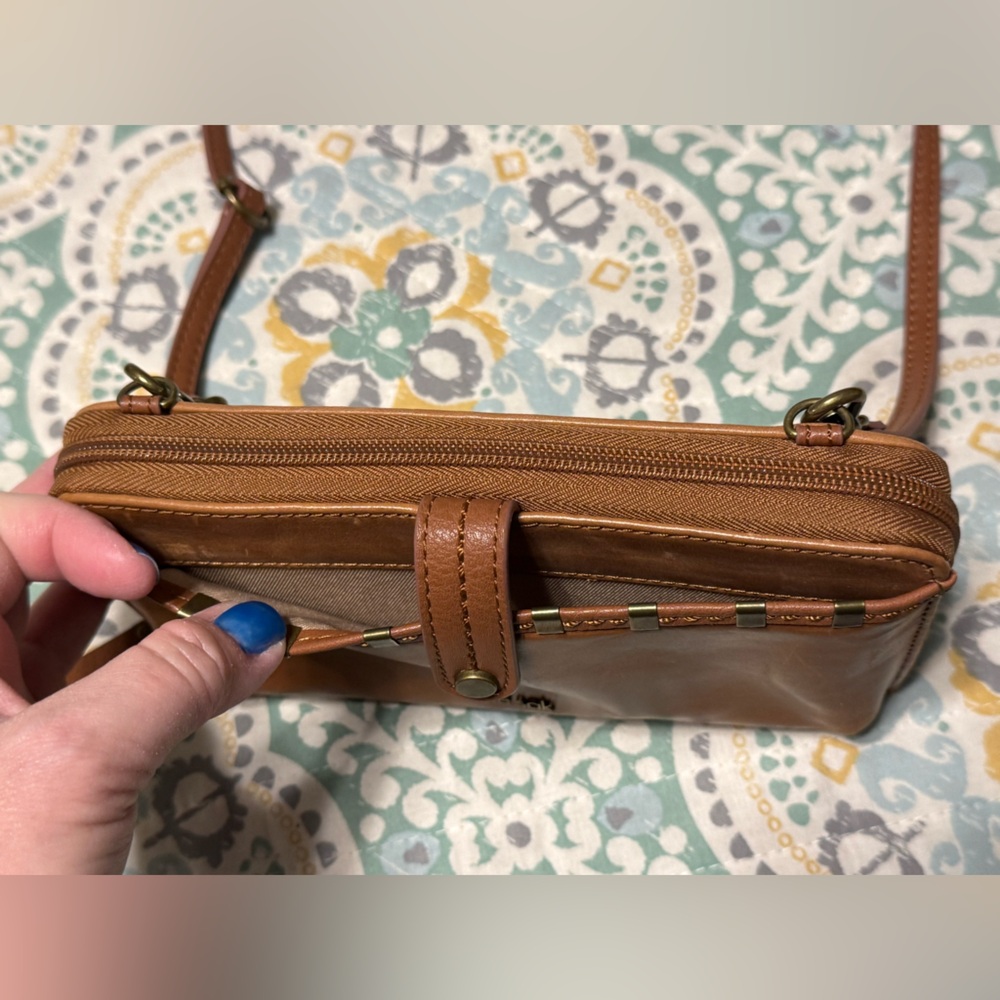 The Sak Brown Leather Crossbody Bag - Picture 3 of 7
